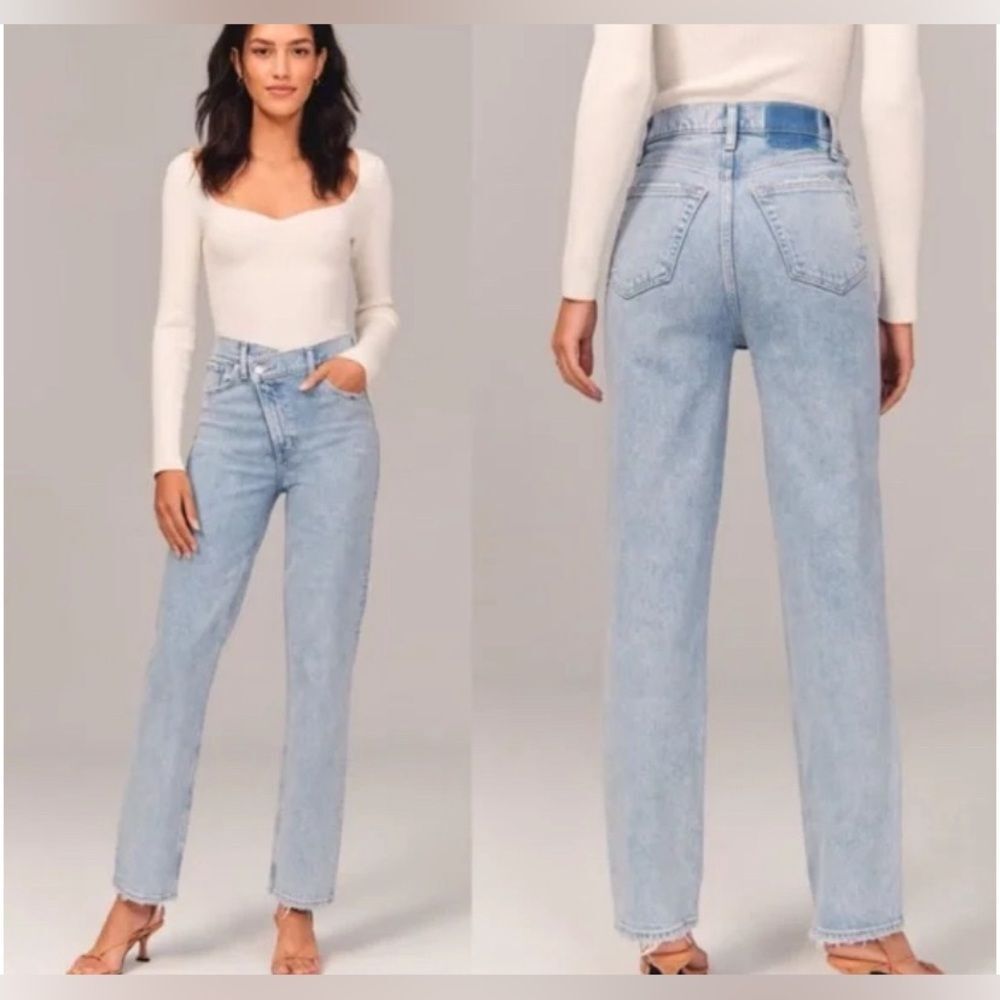 Abercrombie & Fitch 90s Straight Ultra High Rise Blue Jeans Sz 29/8-Stained